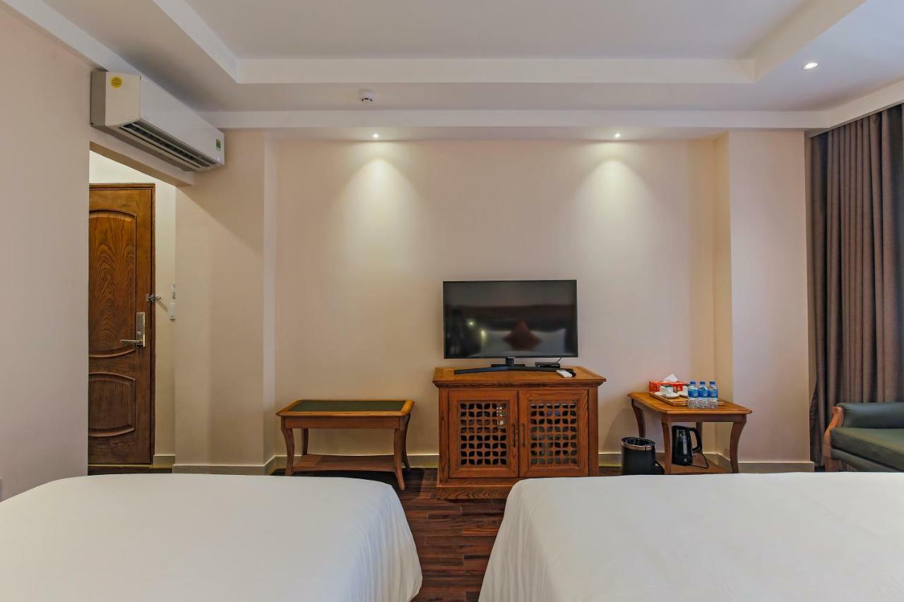 Hoang Lan Hotel Хошимин Экстерьер фото